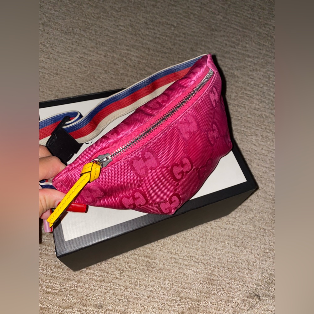 Little girls Gucci Fanny pack